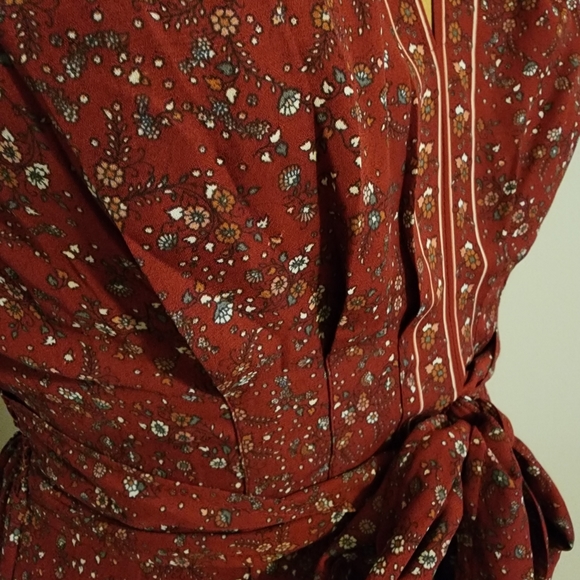 Ladies Max Studio Top Size M - Picture 6 of 10